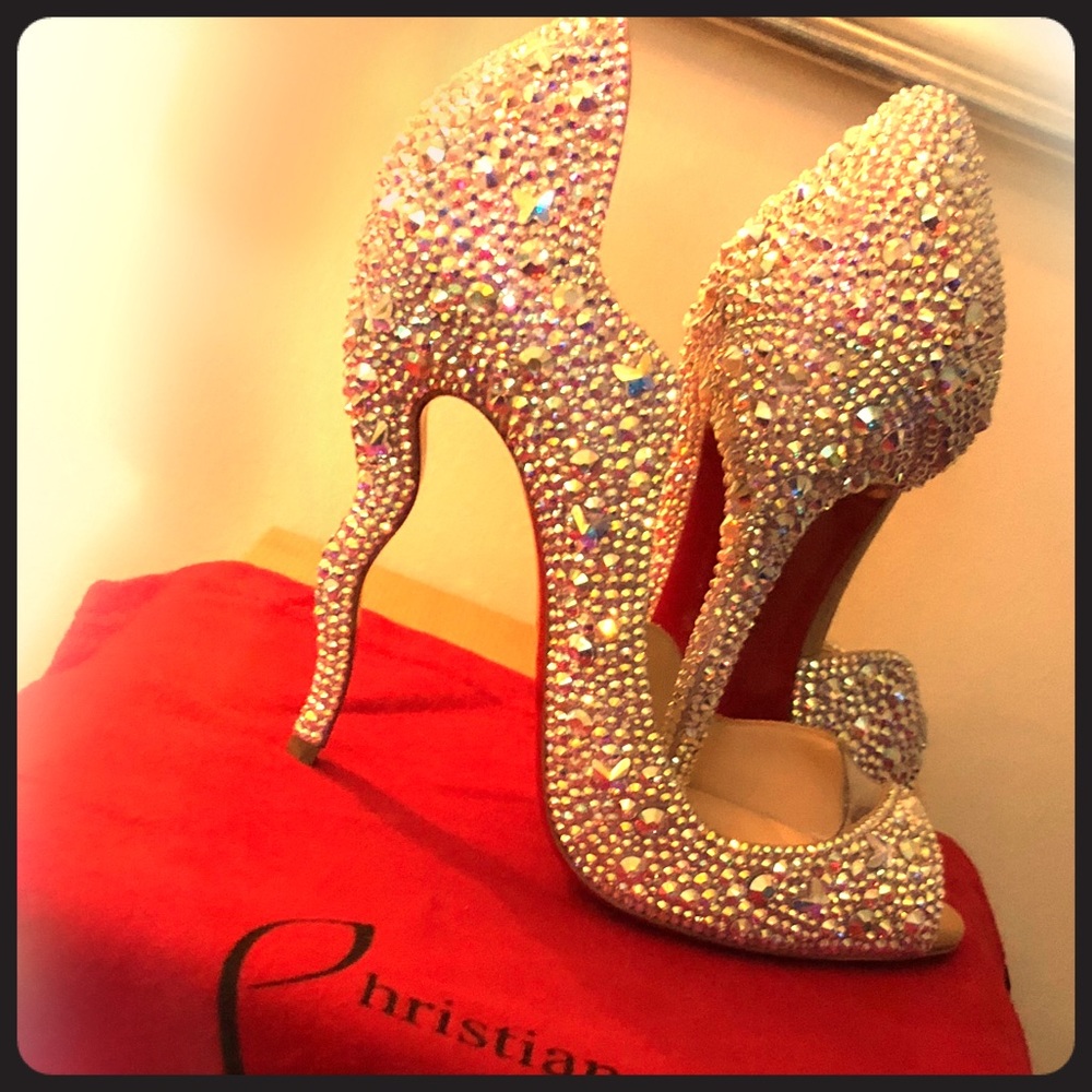 Meet your Posher, Cynthia